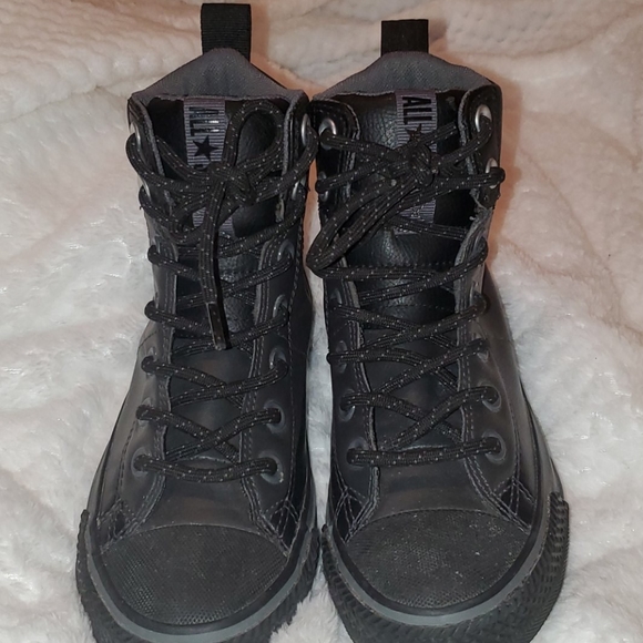 Leather High Top Converse 2y - Picture 6 of 7